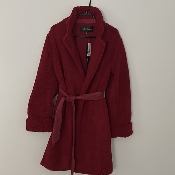 NWT Toccin Teddy Cocoon Coat in Grenadine (Red) color. Women’s size small. - Picture 4 of 8